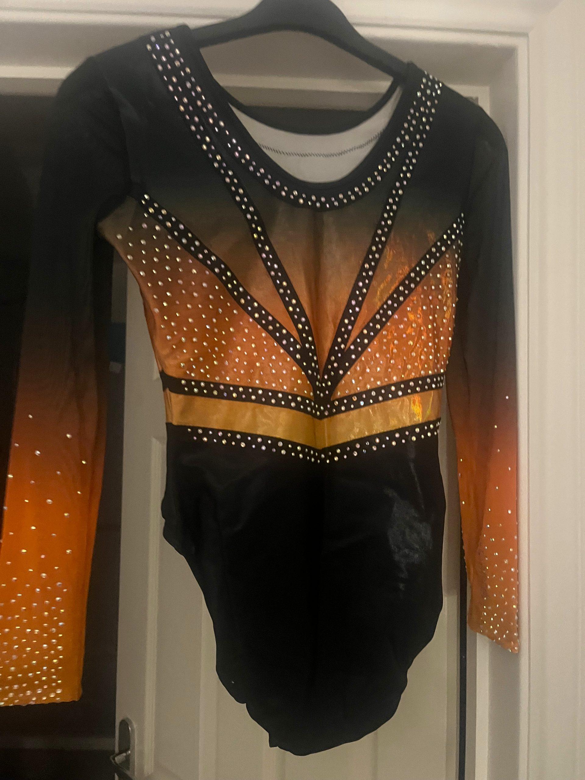 #S952 - 32 - Image 2